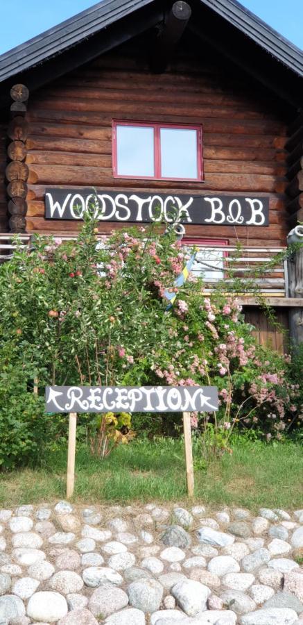 Woodstock B & B Studios Bålsta Exterior photo