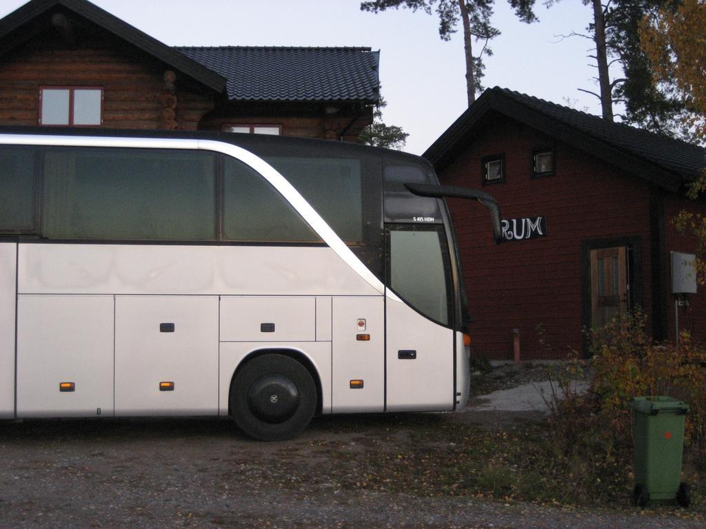 Woodstock B & B Studios Bålsta Exterior photo